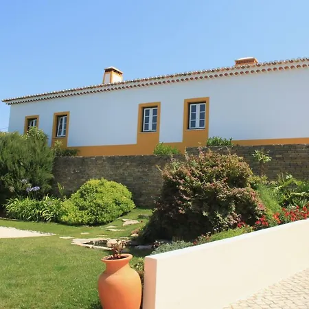 A Casa Da Andorinha Feriehus Salir de Matos