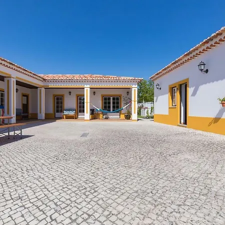 Feriehus A Casa Da Andorinha *