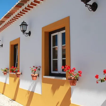 Holiday home A Casa Da Andorinha Salir de Matos